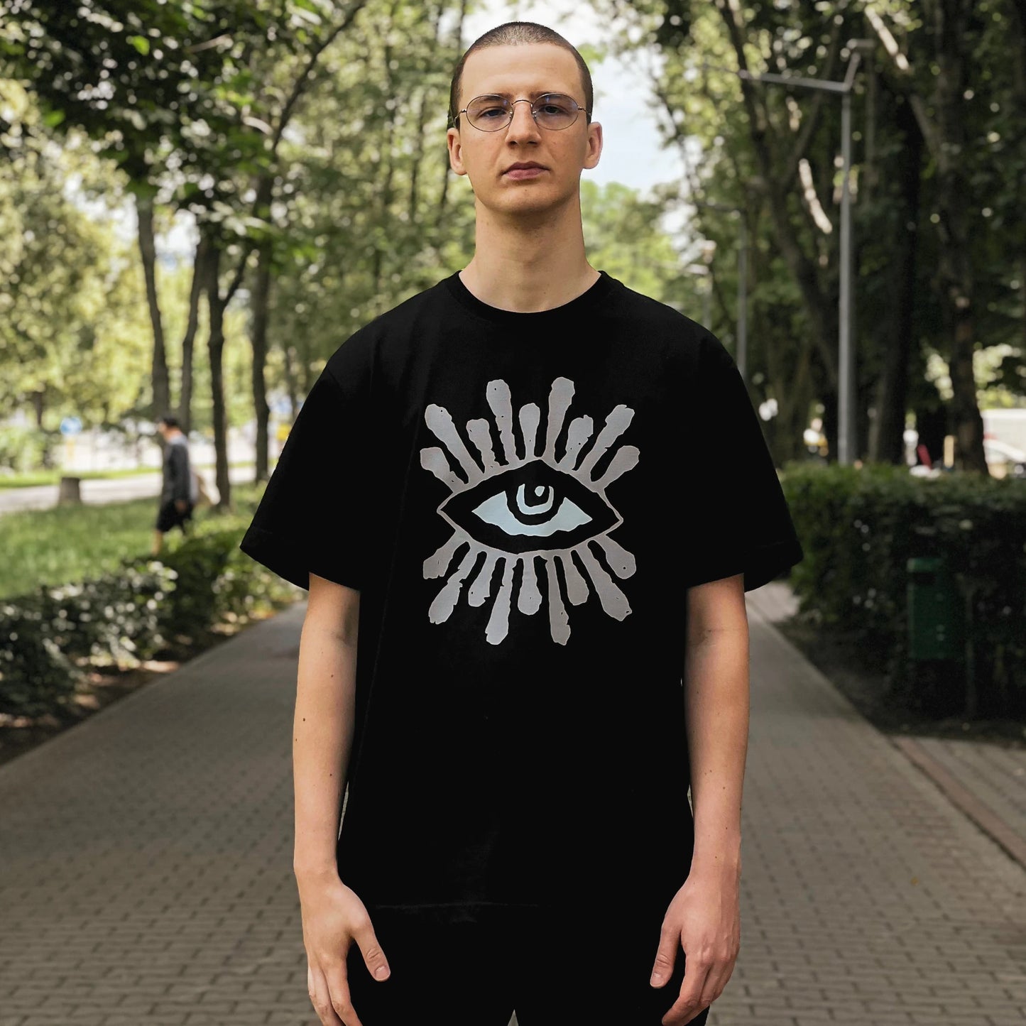 Open Eyes Tee Black